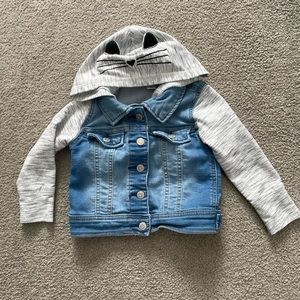 Like new! Cat & Jack Jean Jacket - 2T